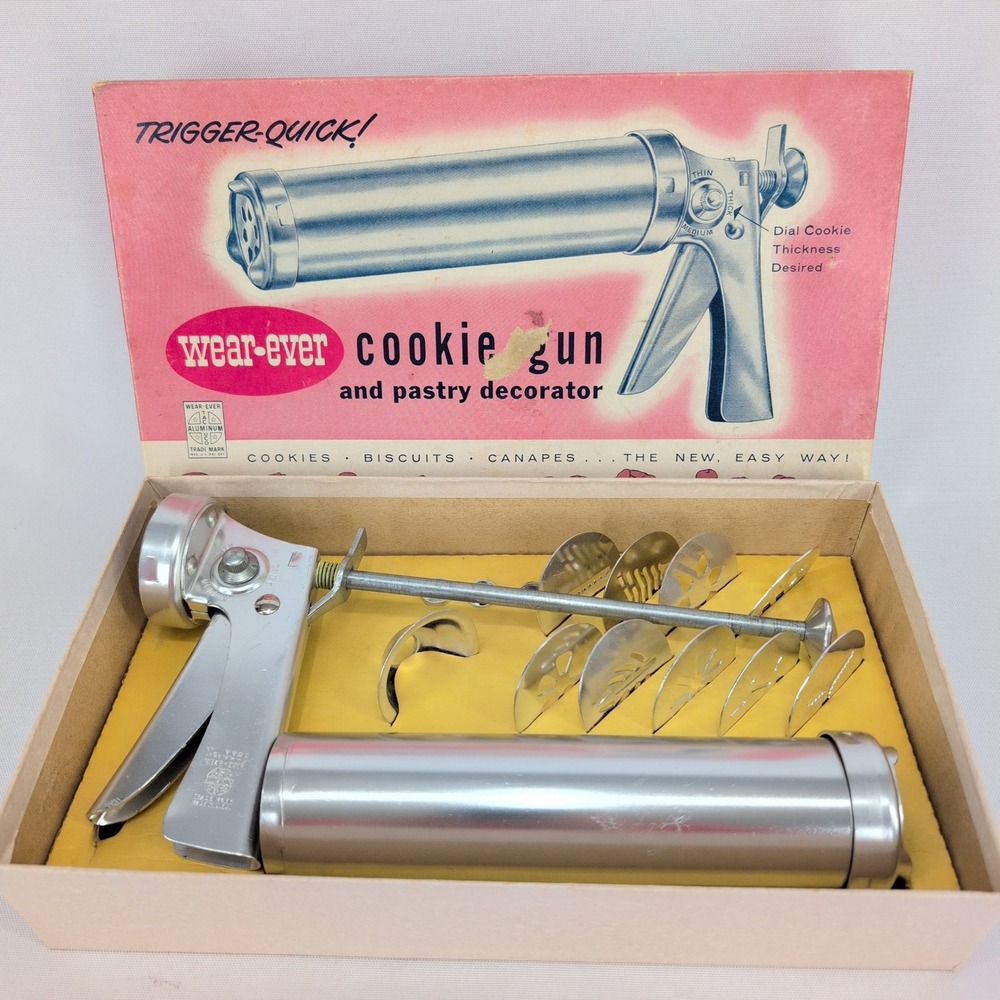 Wear-Ever Cookie Gun Silver Vintage Aluminum Pastry Decorator 3365